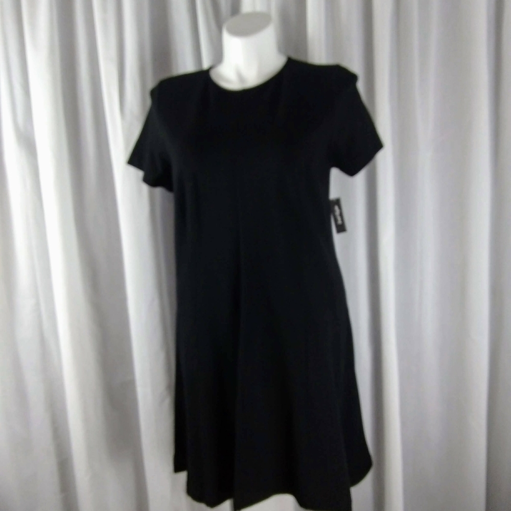 Little Black Dress - Picture 3 of 9
